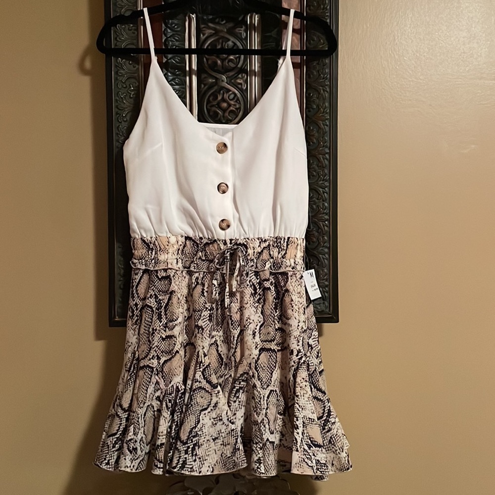 🖤🔥🐍NWT Tran Boutique Snake Print Skirt/Shorts Romper